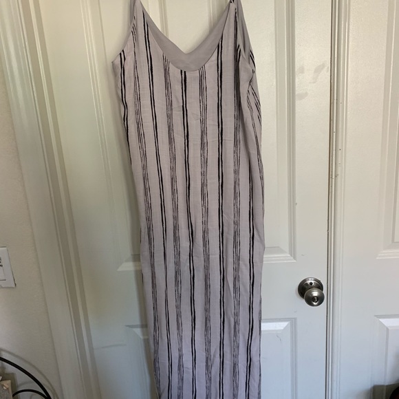 I ❤️ Joah Maxi dress - Picture 3 of 5